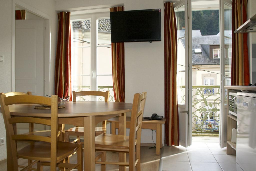 Residence Maison Blanche Plombières-les-Bains Buitenkant foto