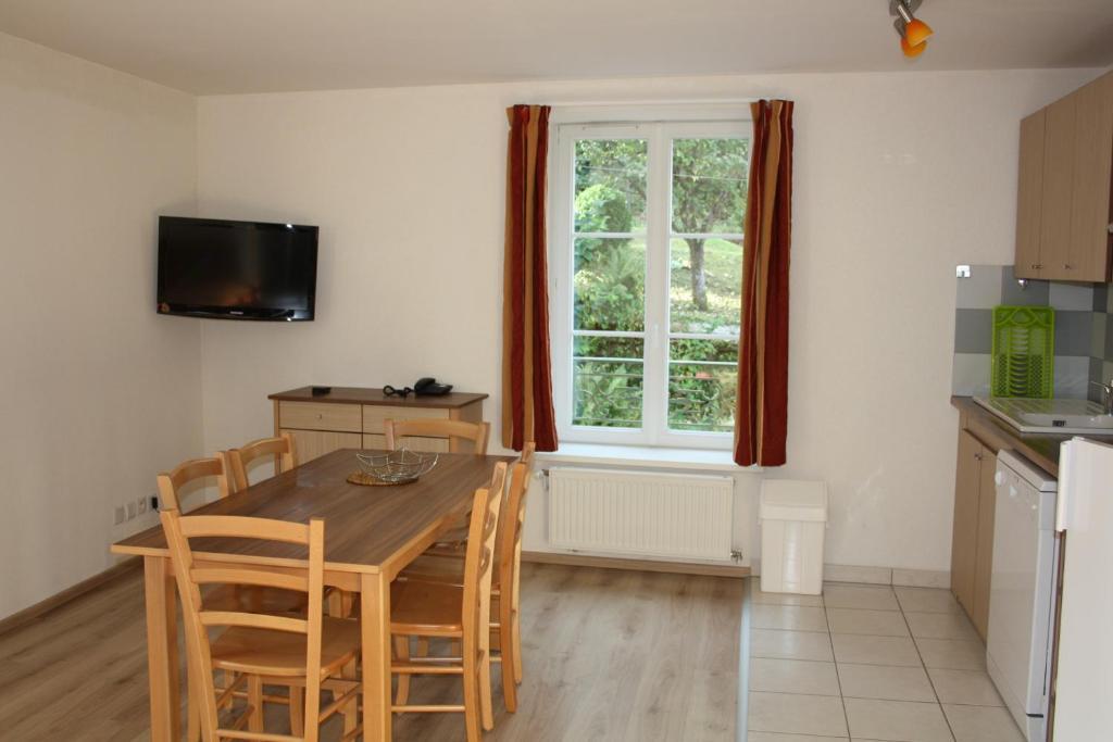 Residence Maison Blanche Plombières-les-Bains Kamer foto